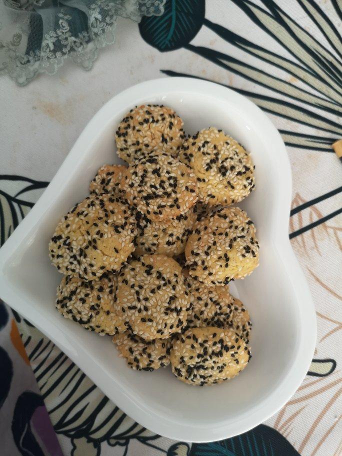 蛋黄芝麻酥，补钙小零嘴
