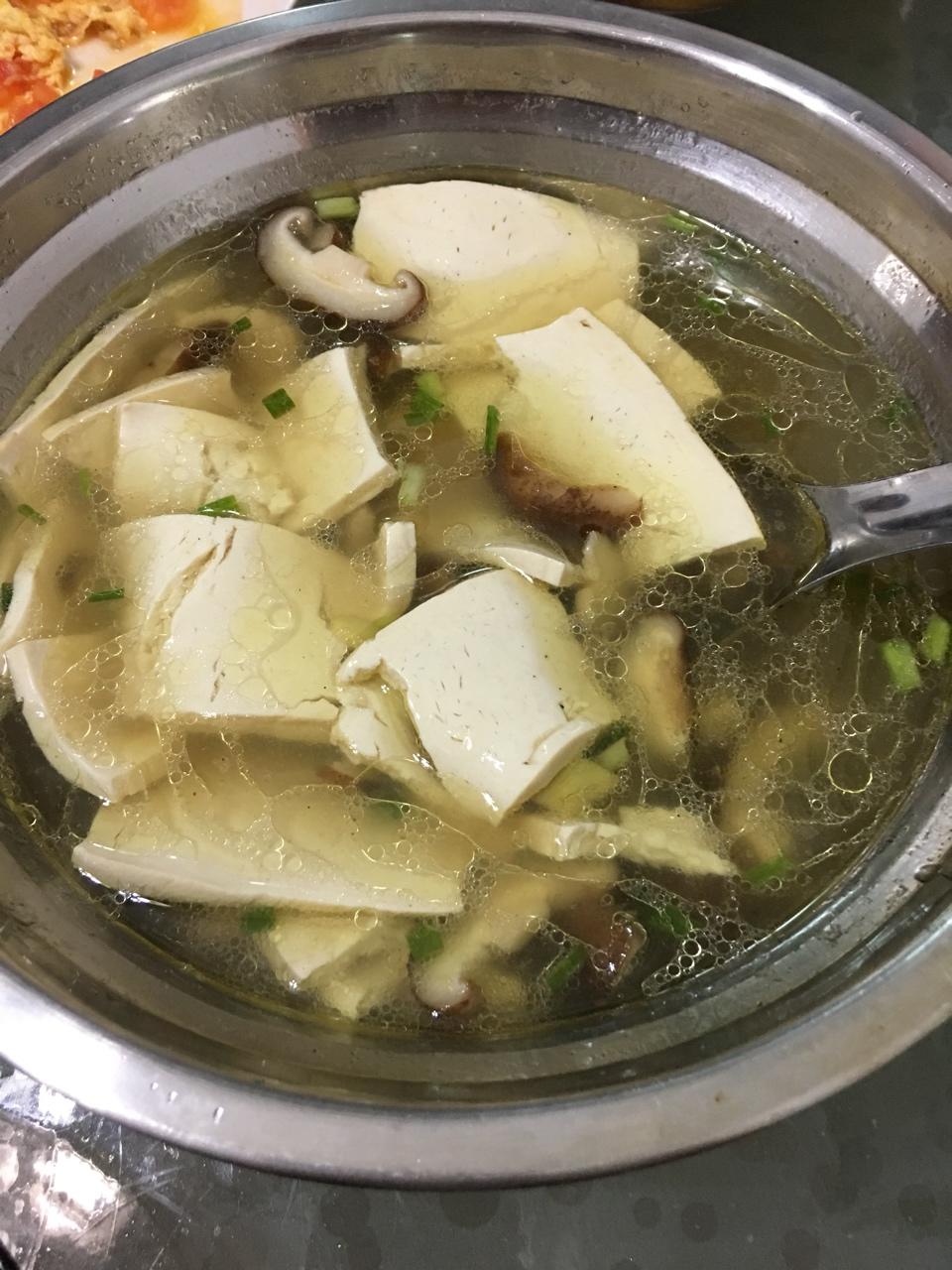 香菇豆腐汤