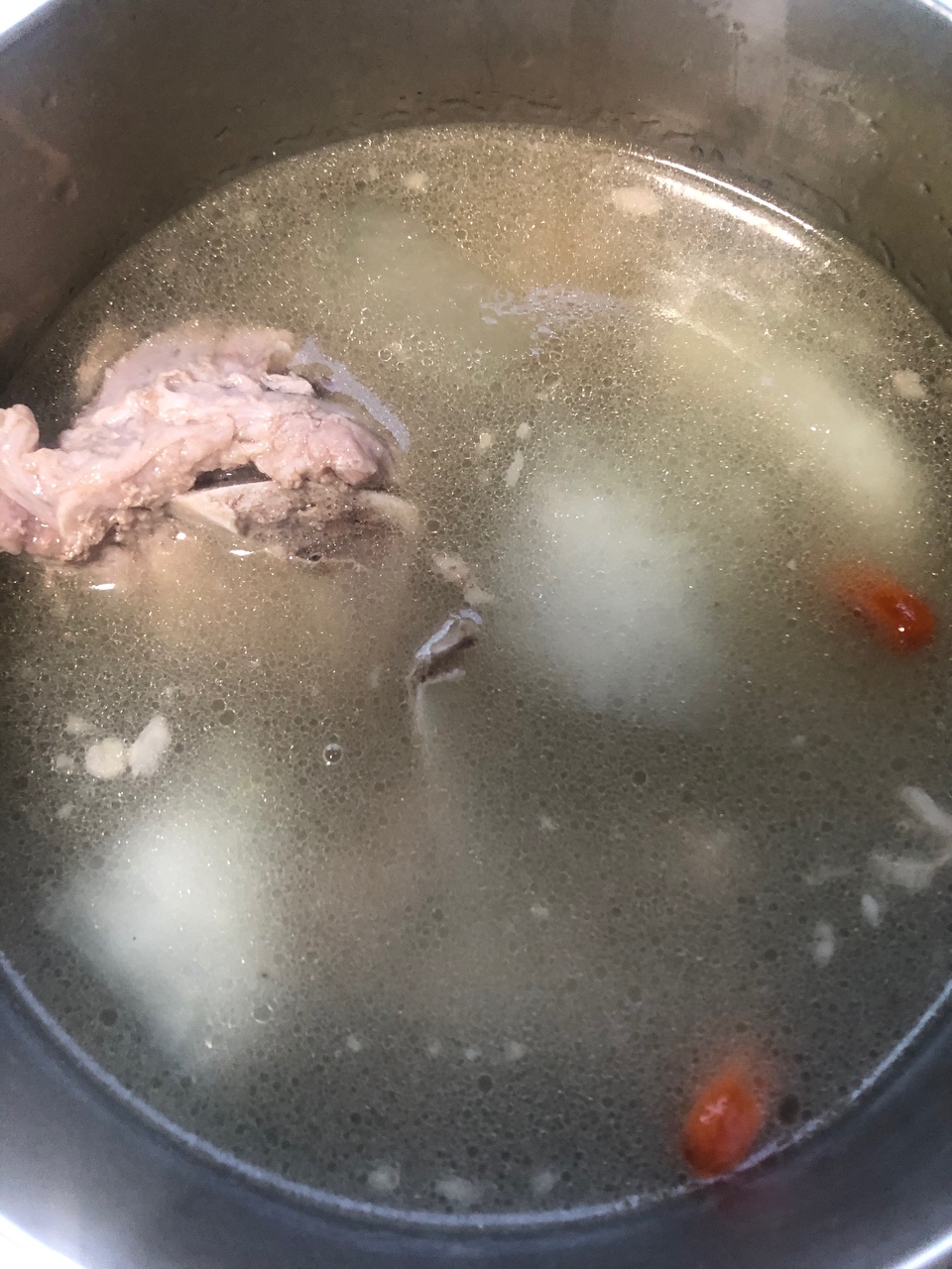 冬瓜枸杞骨头汤的做法