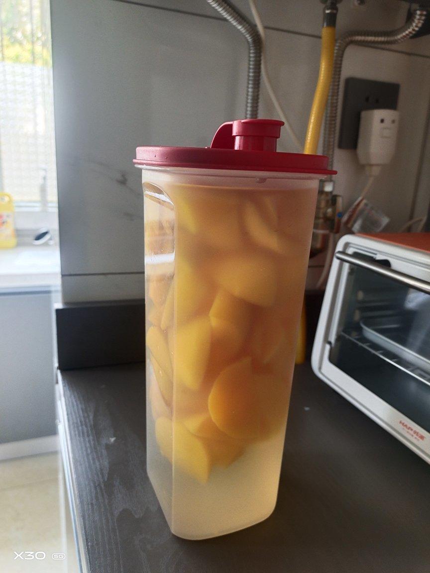 黄桃罐头手工制作