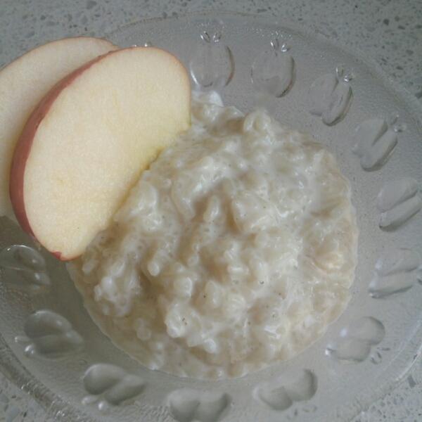 西班牙爱心早点--牛奶饭