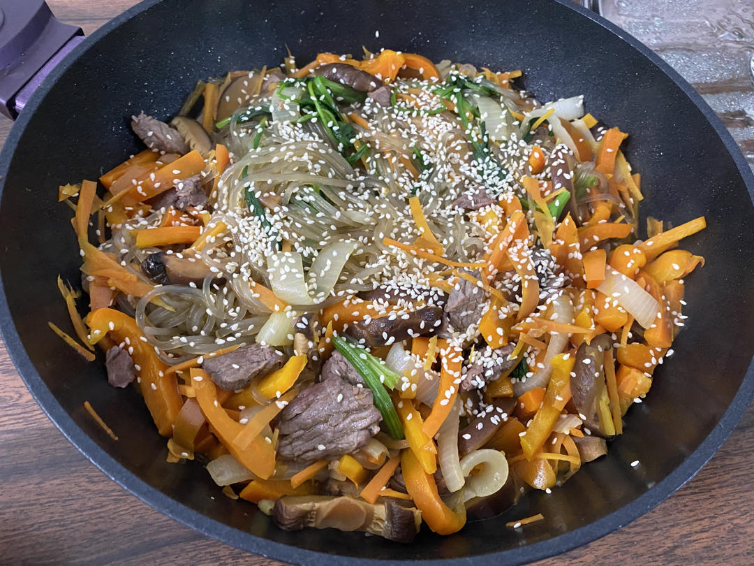 Japchae 韩式炒粉丝