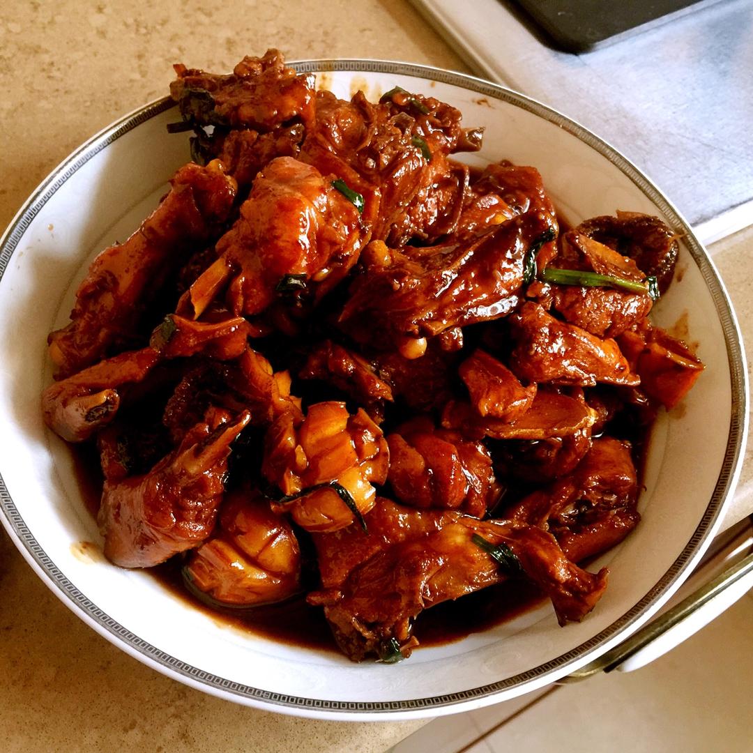 鲍汁鲍鱼仔炆鸡