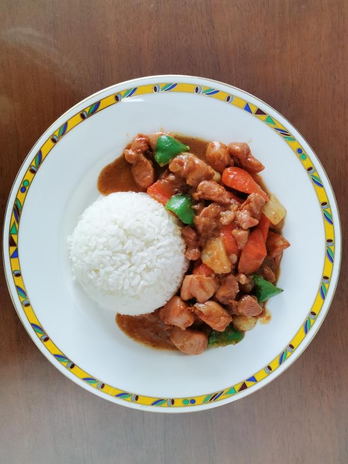 好吃到舔盘的奥尔良鸡肉拌饭