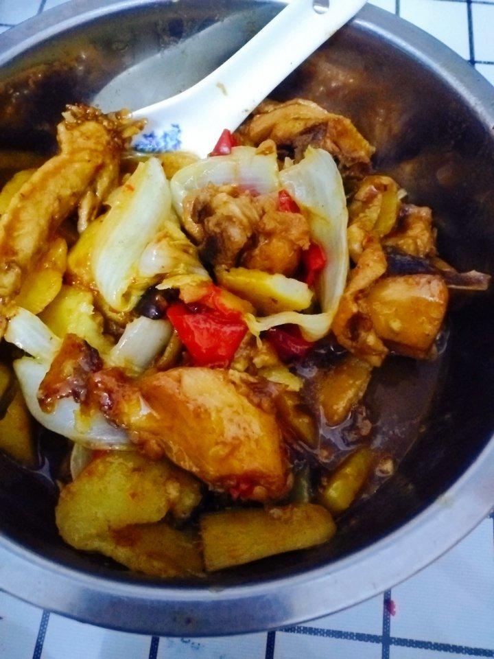 红烧三黄鸡家常版(黄焖鸡)