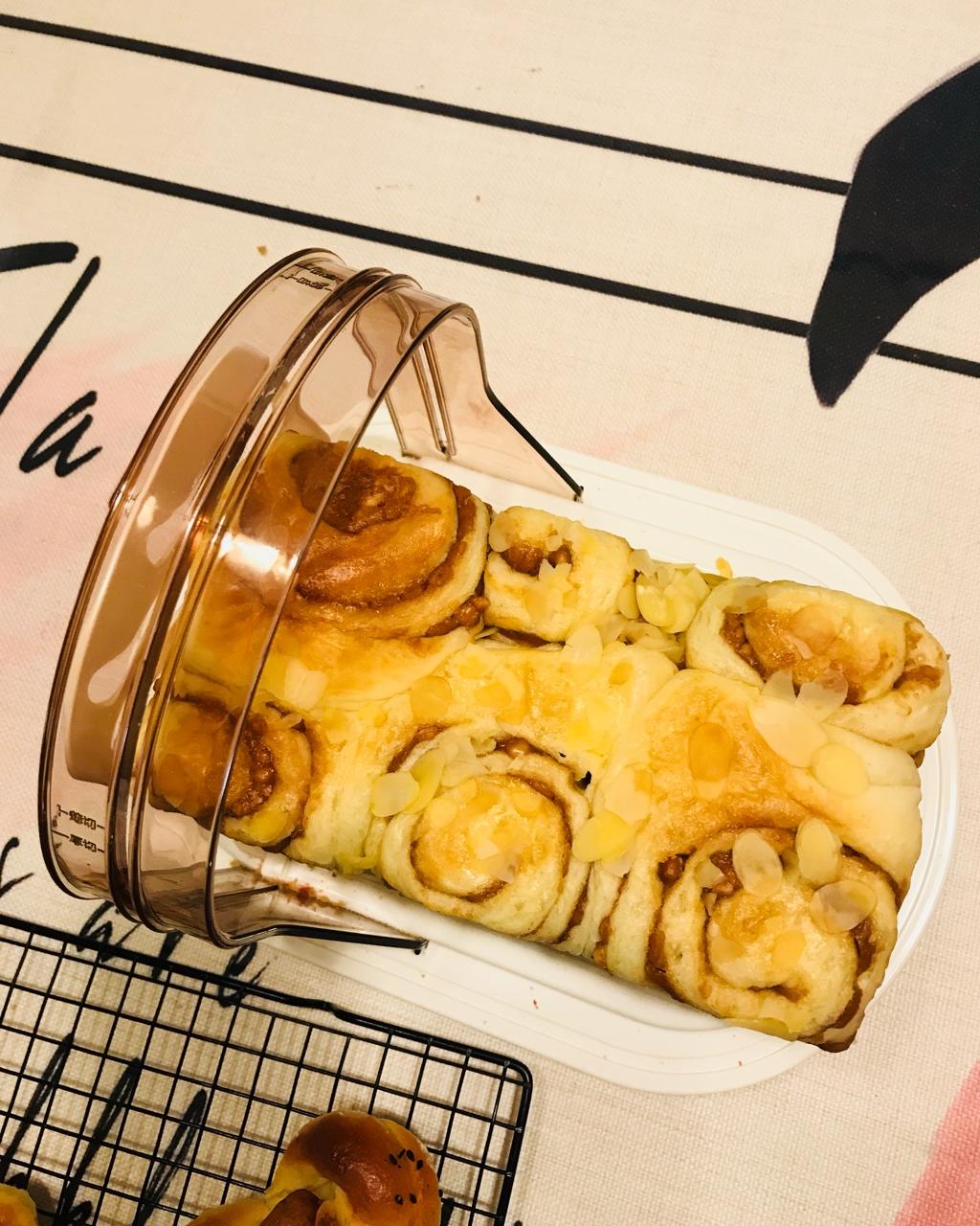 花生酱吐司面包