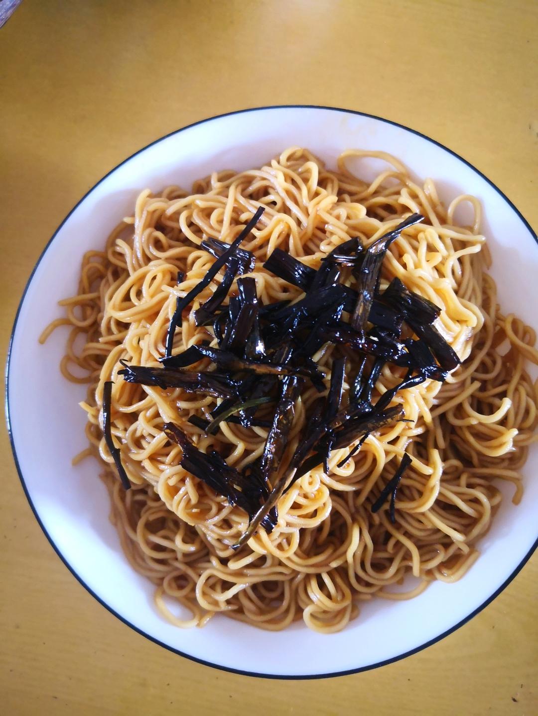 教你做香到舔盘子的灵魂葱油拌面🍜