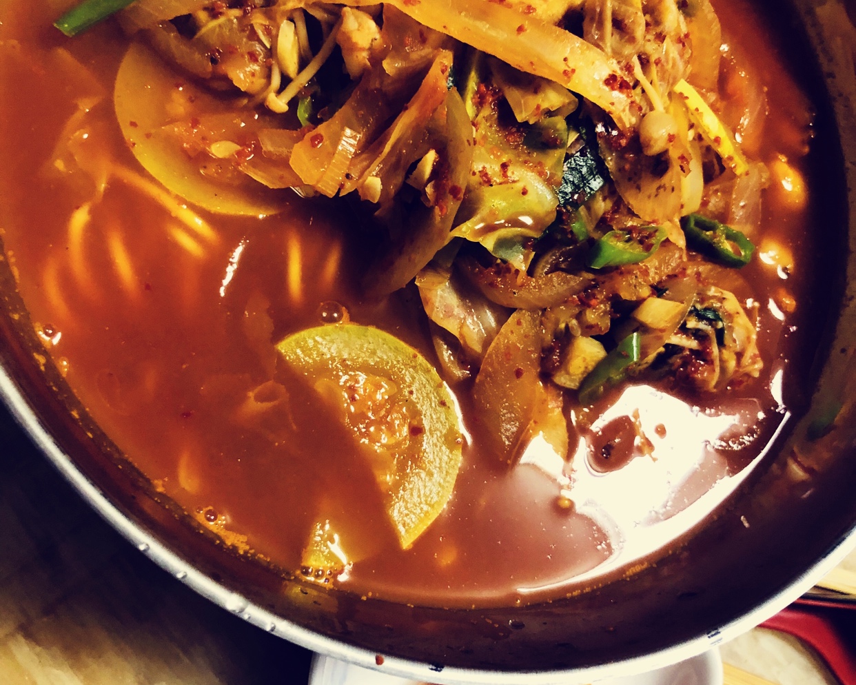 韩国辣海鲜面，好吃炸的做法