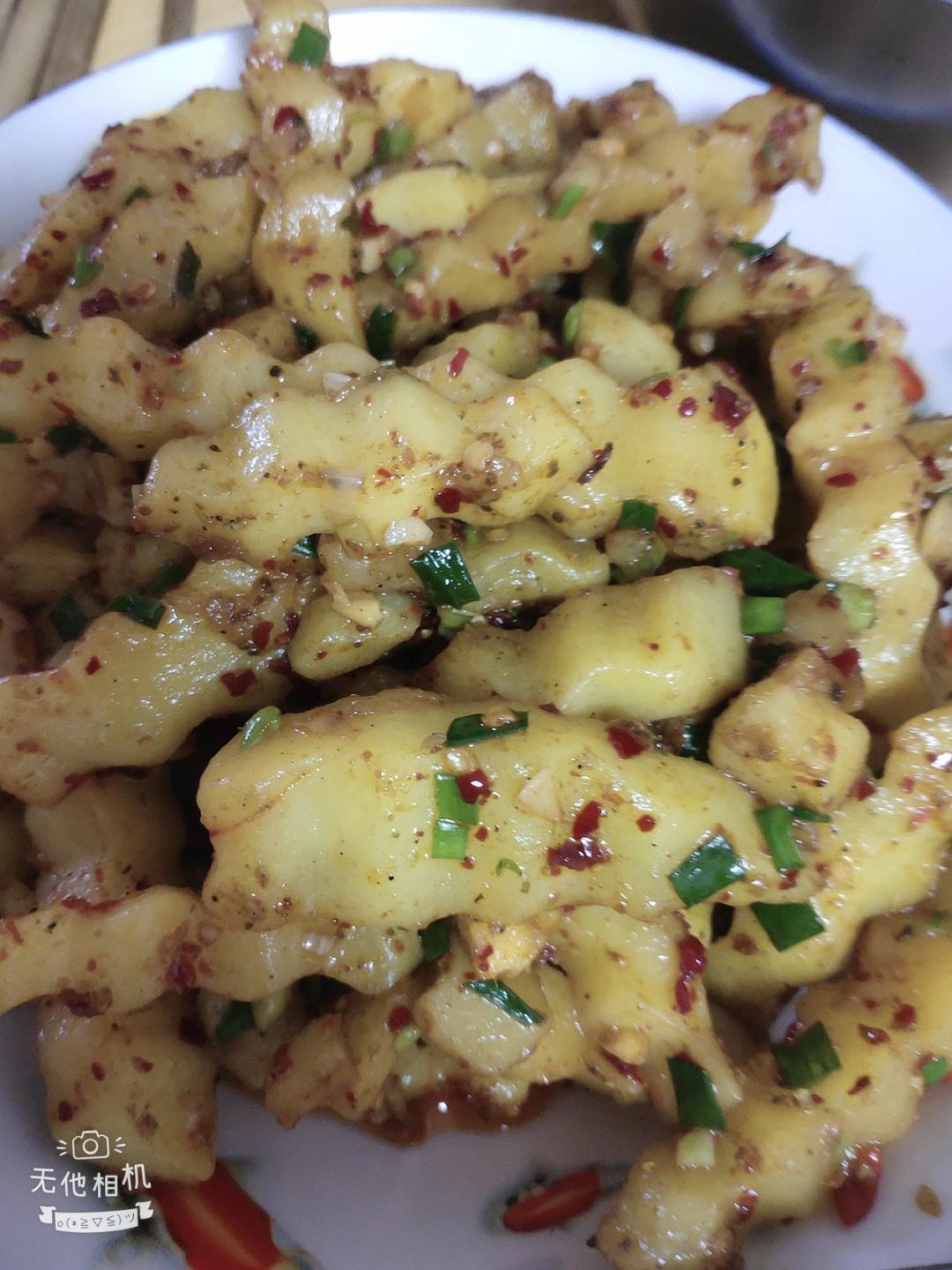 好吃到女朋友再也不会点外卖的天蚕土豆（狼牙土豆也是它）