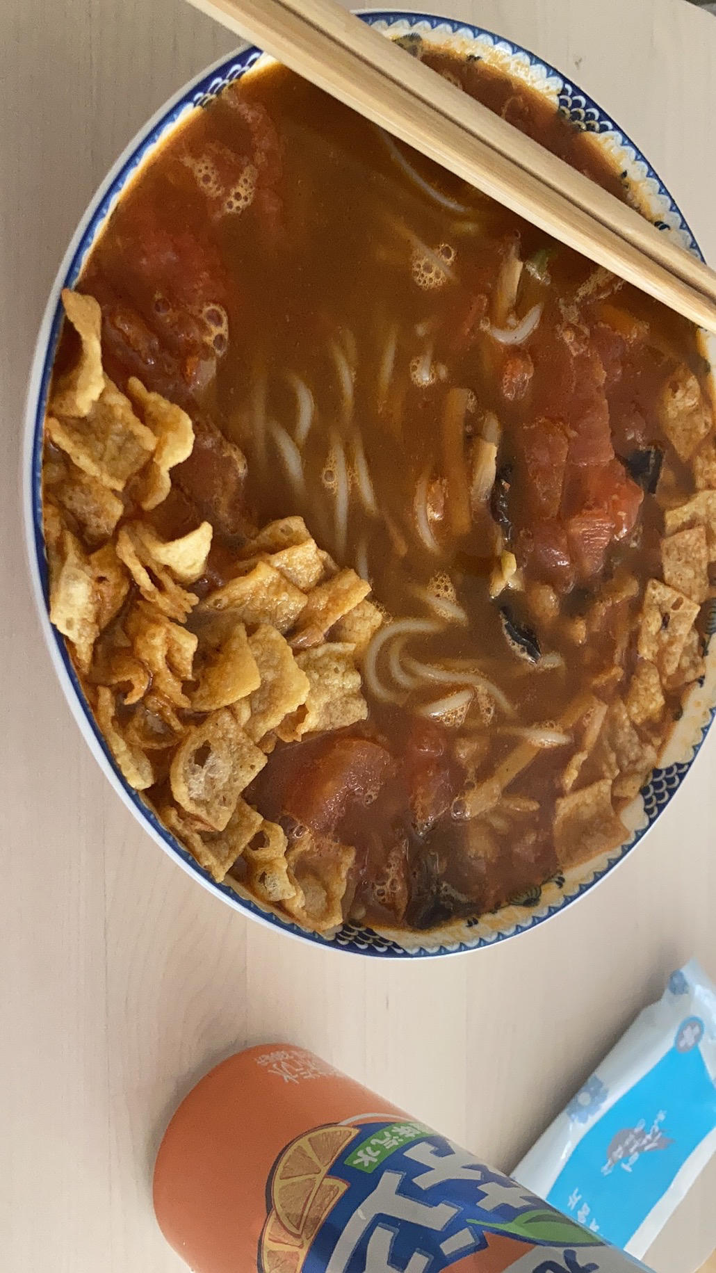 螺蛳粉神仙吃法 | 番茄浓汤螺蛳粉