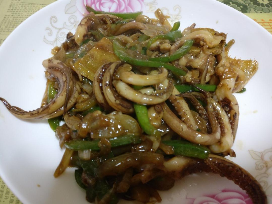 爆炒鱿鱼