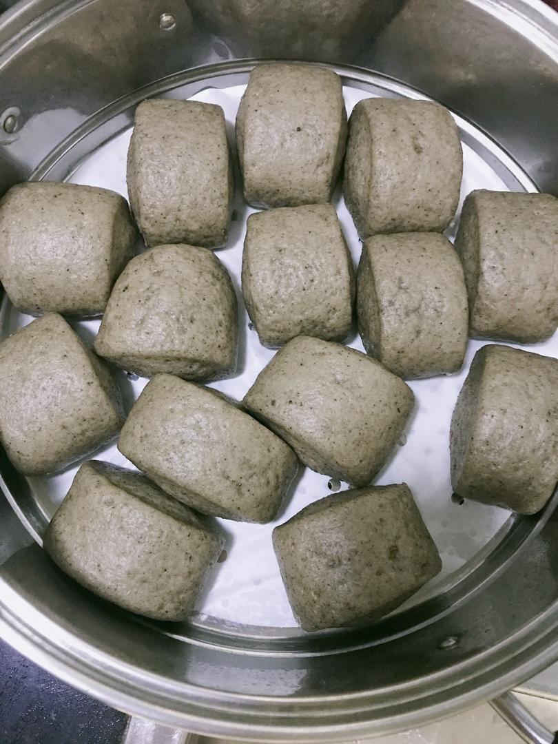 黑芝麻刀切小馒头