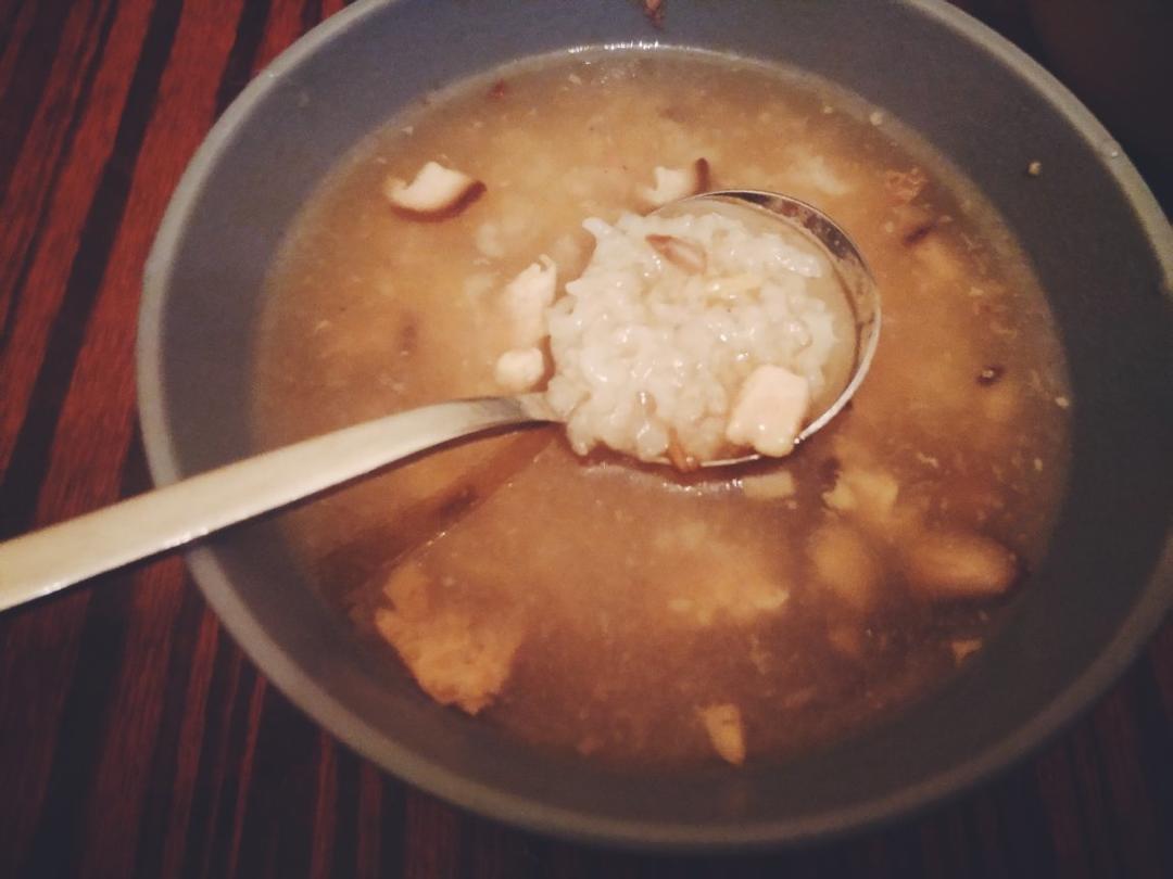 香菇鸡丝粥