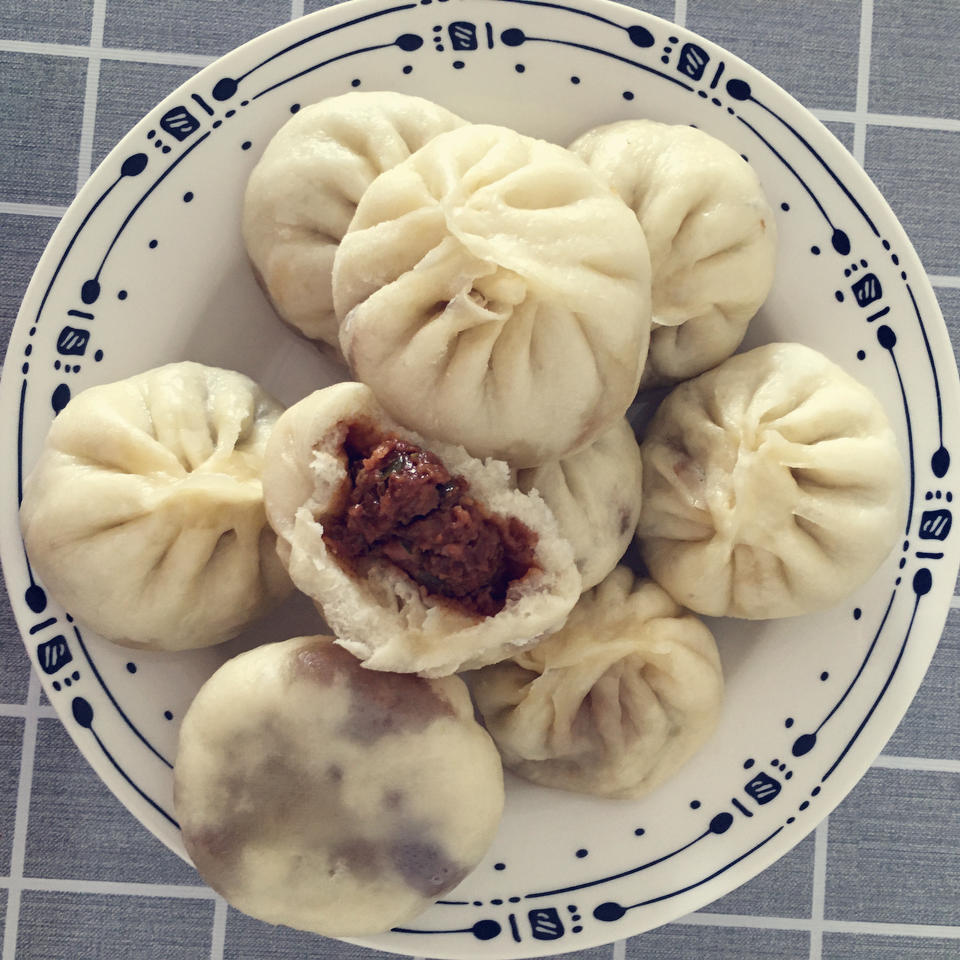 小笼包（秒杀市面上小笼包店的做法）