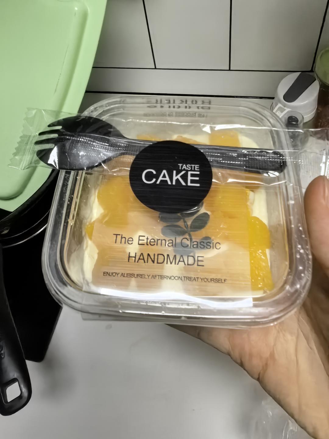 蛋糕卷这样做‼️不掉皮不开裂（小视频食谱）