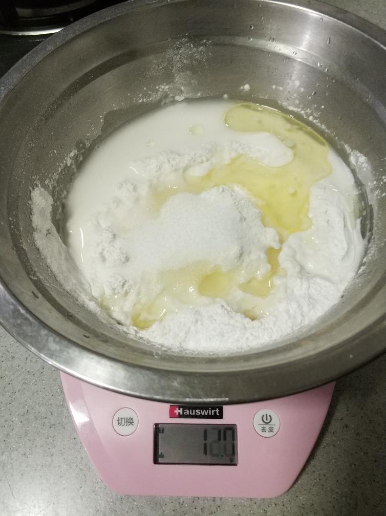 纯奶手撕吐司的做法 步骤1