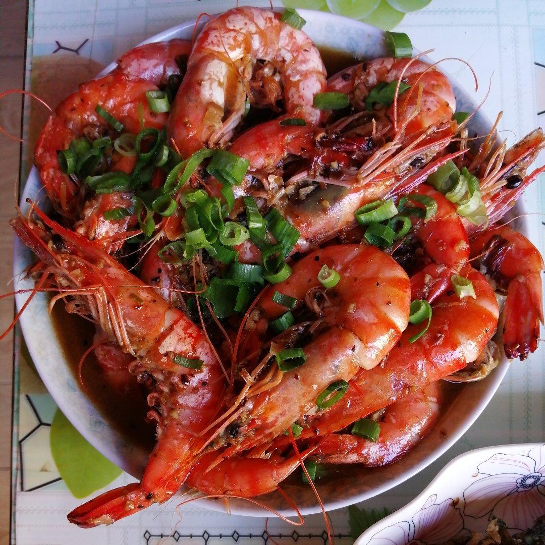 diana2018做的嘬手指的蒜蓉蚝油竹节虾