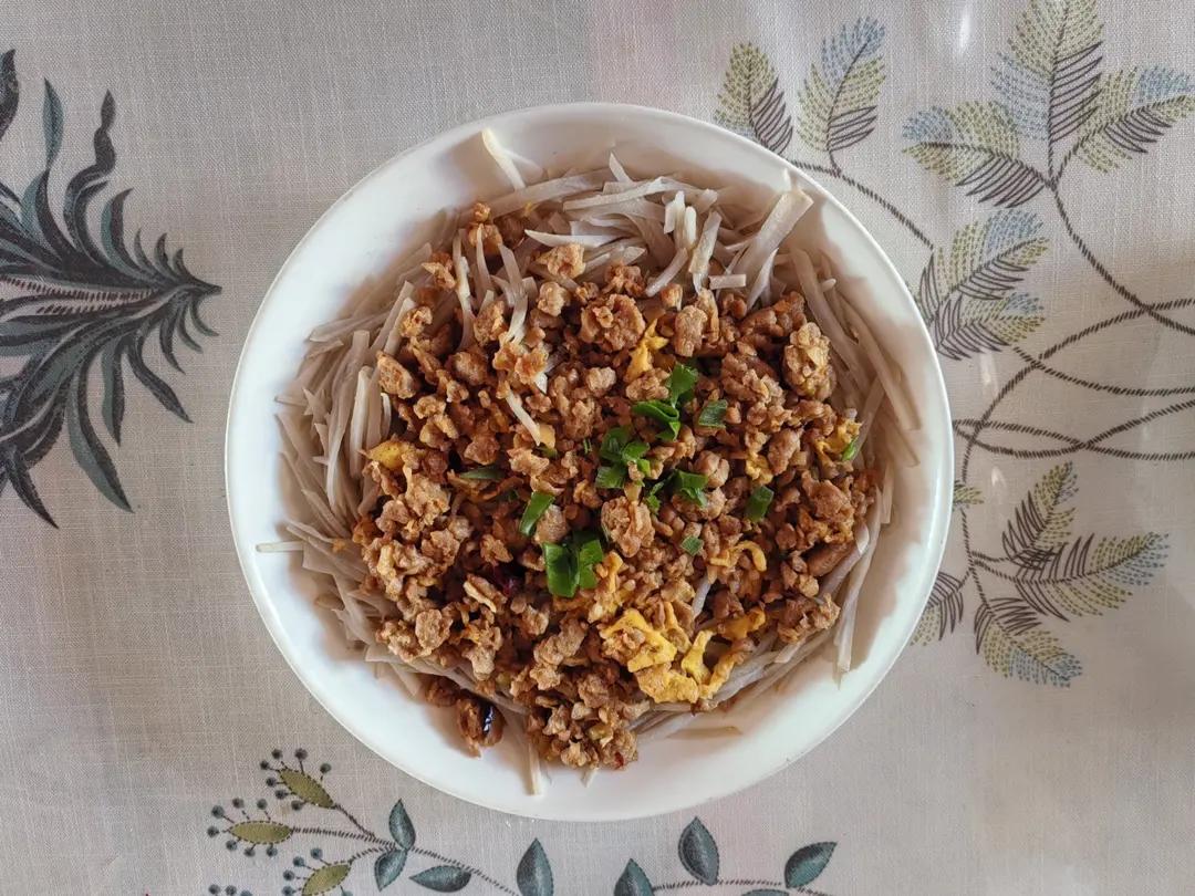 软糯可口的香蒸荔浦芋头丝