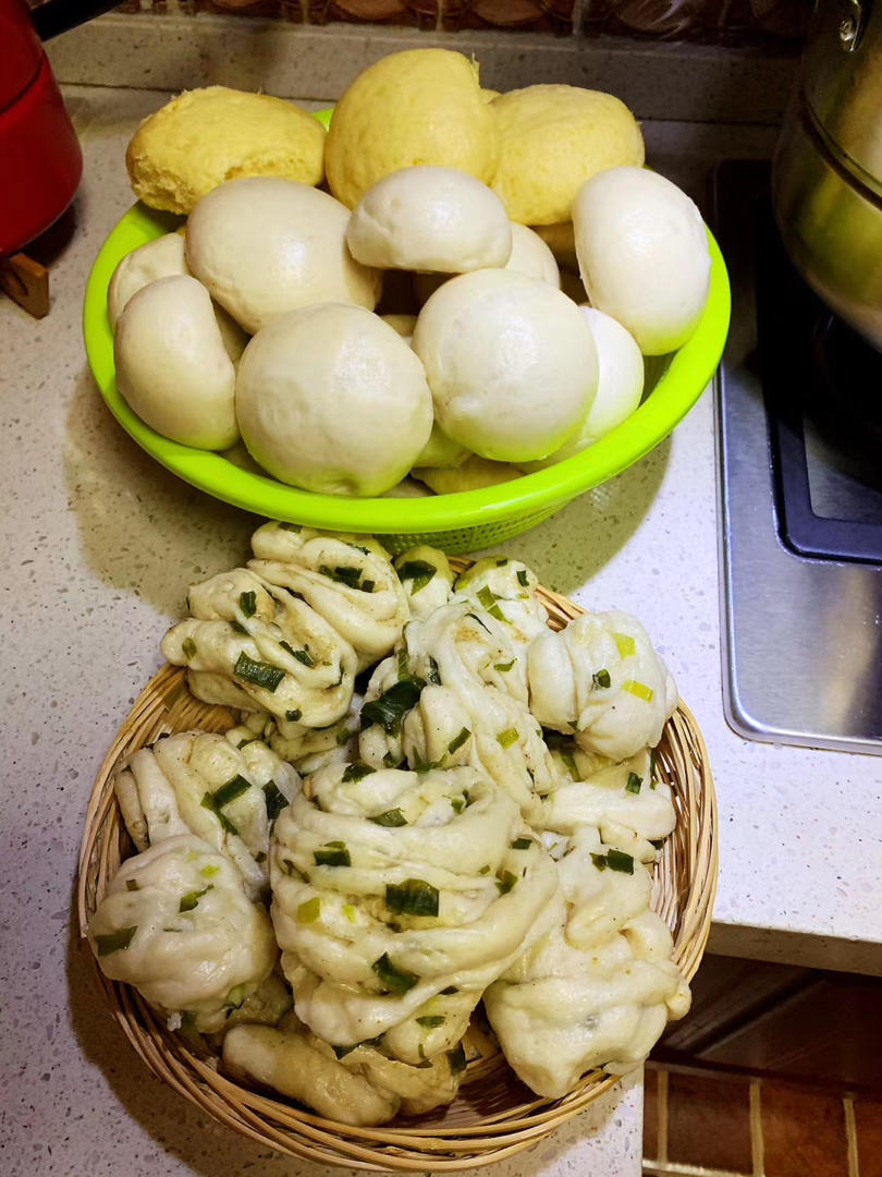 葱油花卷，一根筷子卷出漂亮的造型