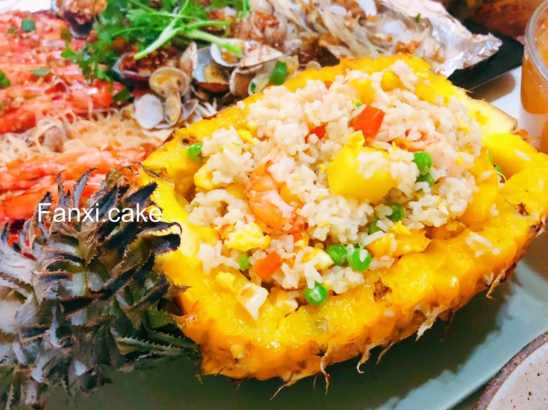 虾仁菠萝炒饭