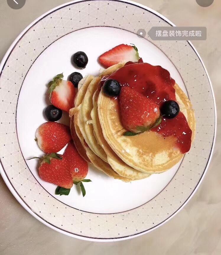 简单美味高颜值的草莓松饼的做法