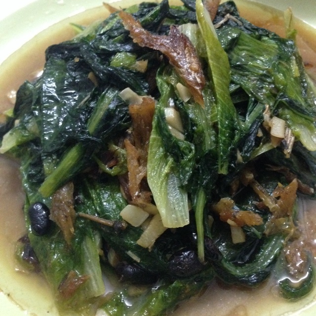 豆豉鲮鱼油麦菜