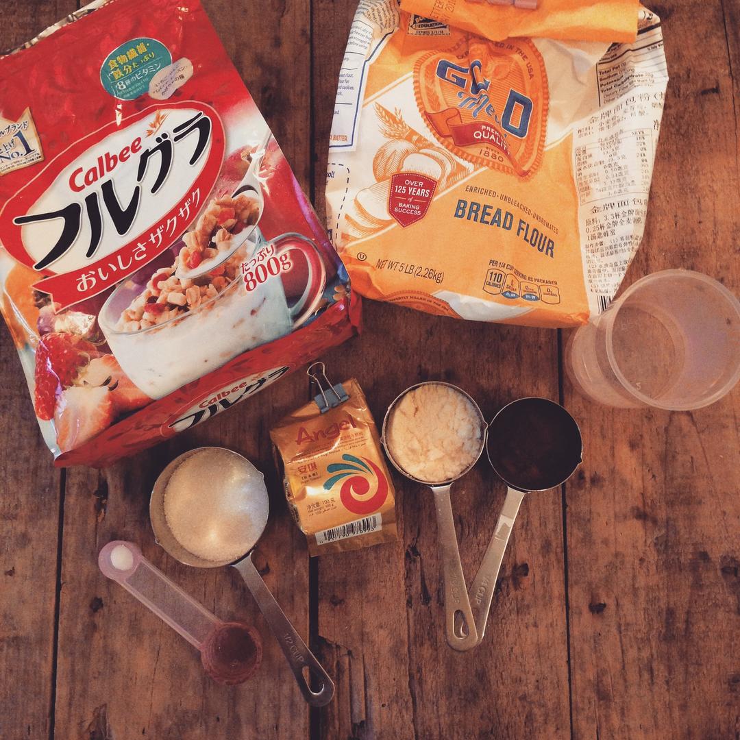 纯奶手撕吐司的做法 步骤1