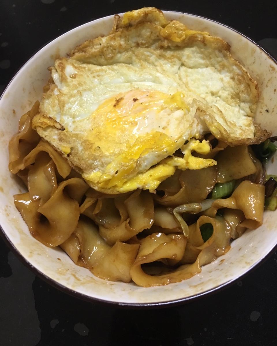 10分钟搞定的一碗葱油拌面