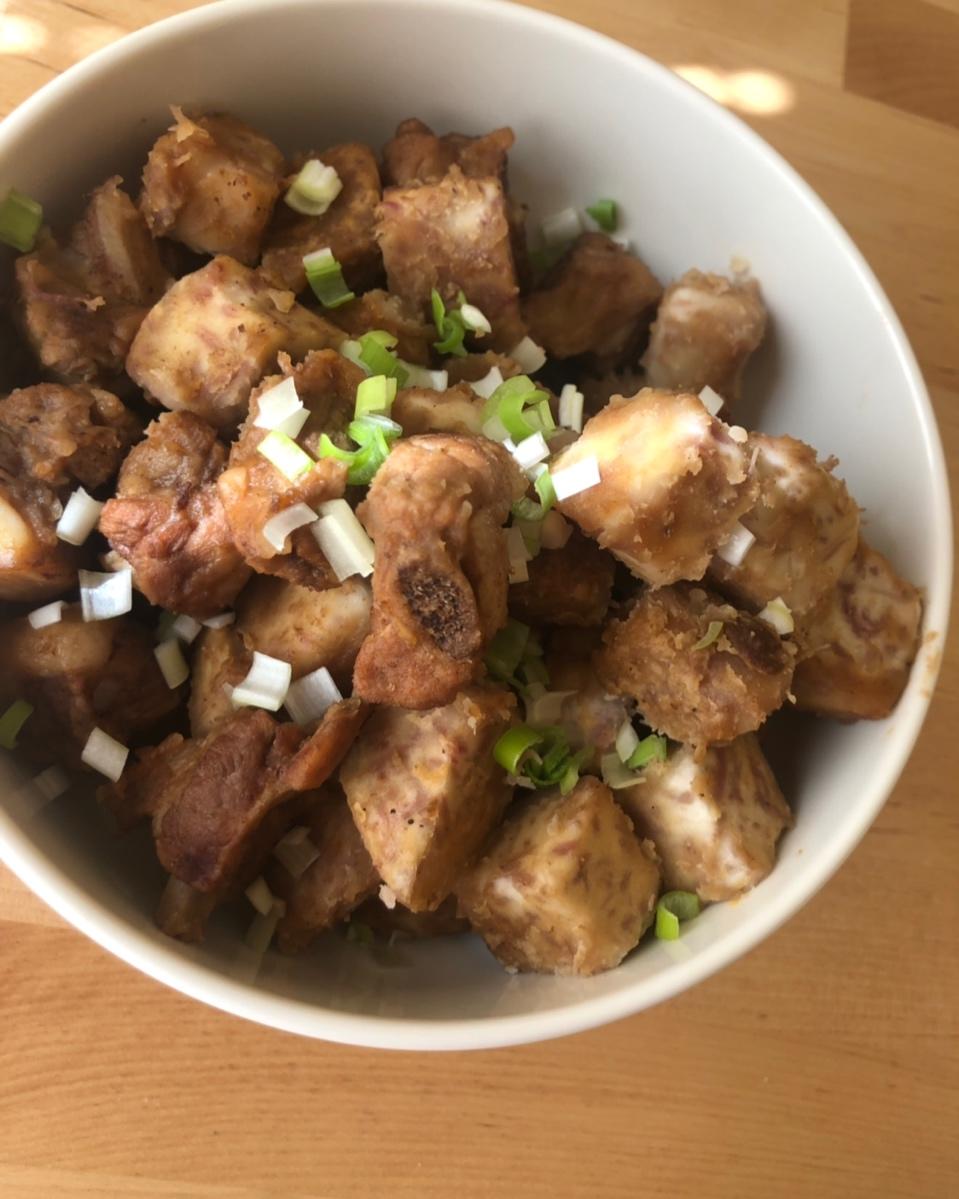 芋头排骨焖饭—有饭有肉有菜一人食