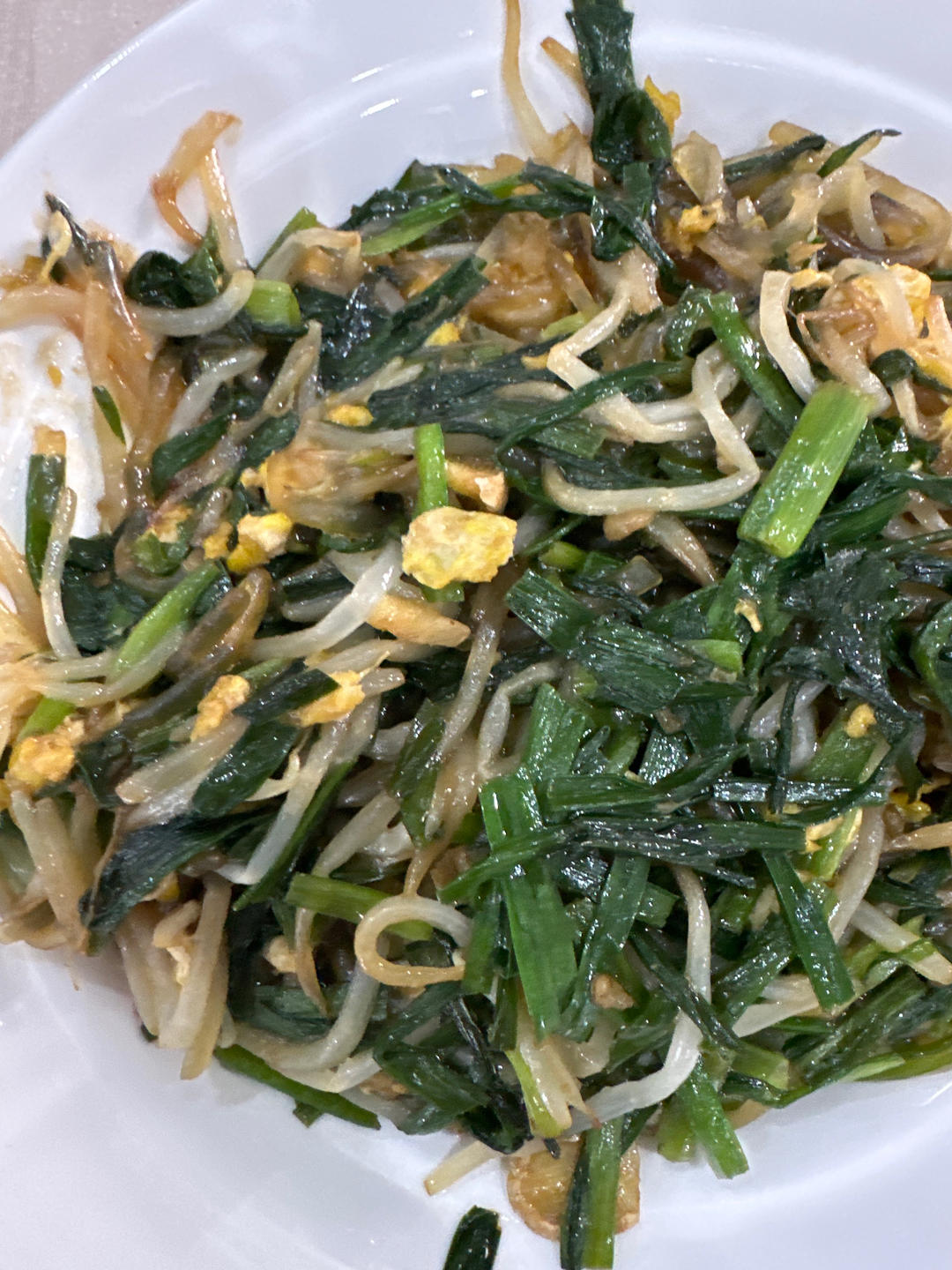 家庭版炒合菜【绿豆芽粉条炒鸡蛋】