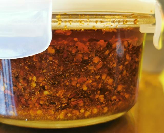 自制辣椒油--万能的调味品的做法