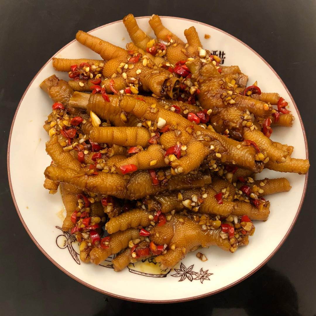 卖了十几年鸡爪的阿姨教我做的蒜香鸡爪