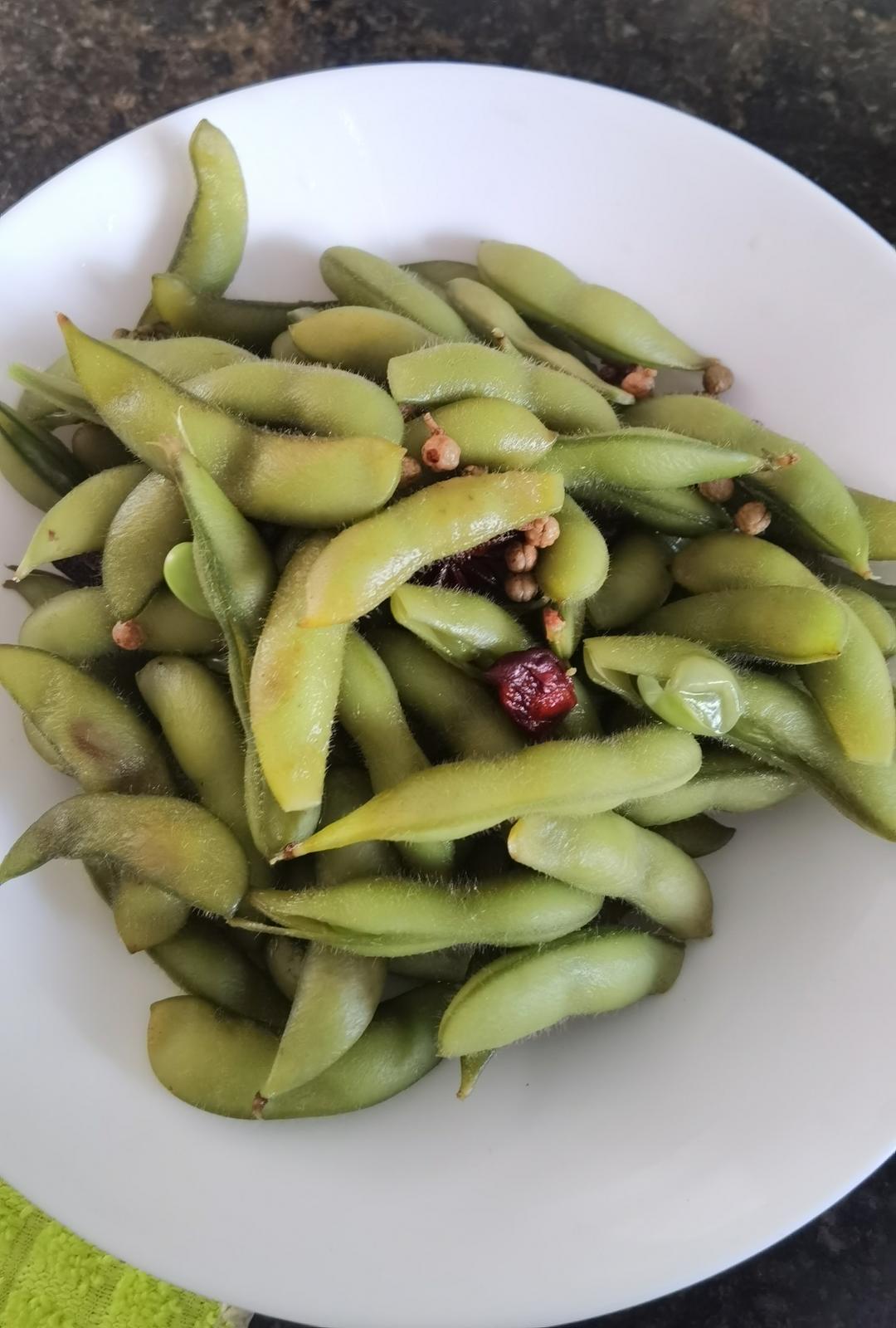 超级简单的煮毛豆