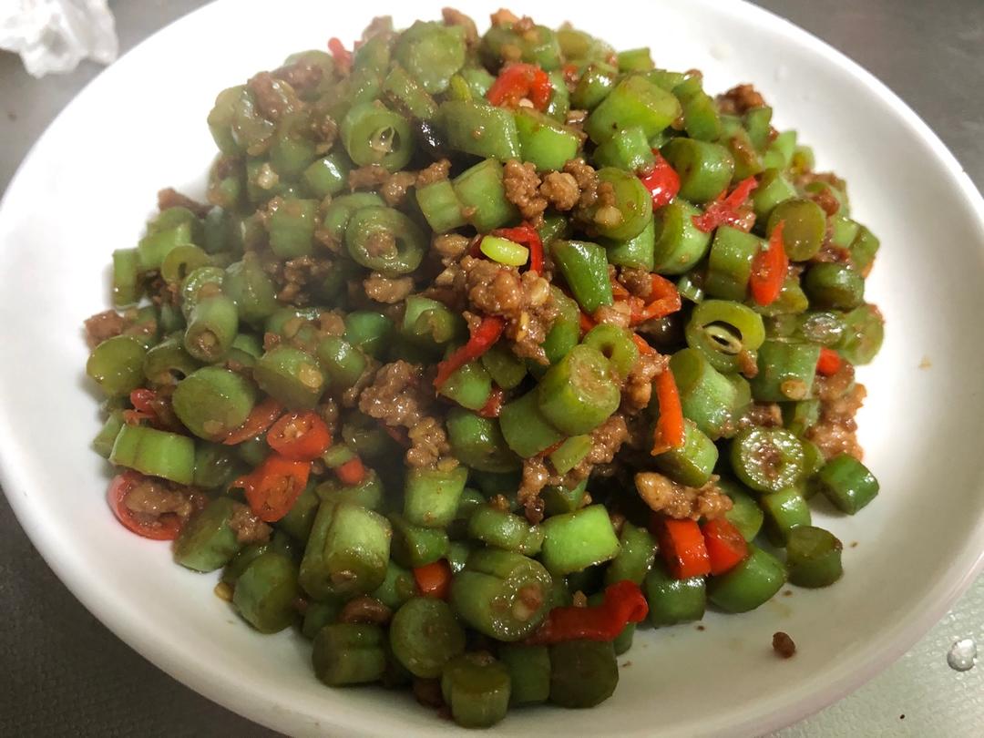 肉沫豆角下饭菜
