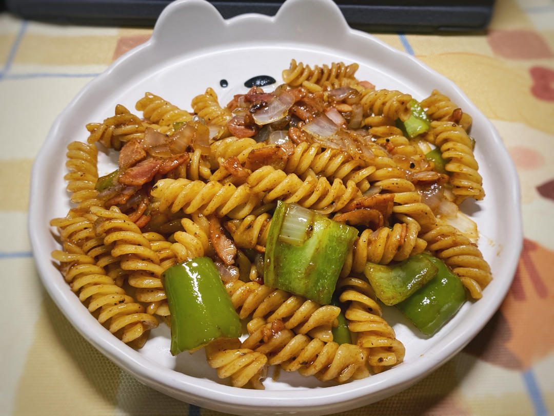 黑胡椒培根意面🍝