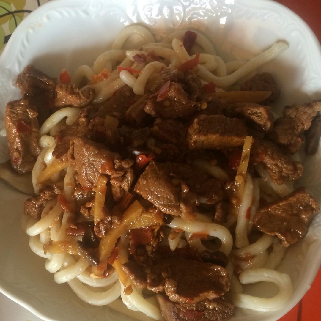 【红烧牛肉面】