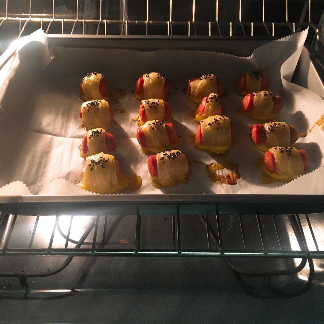 香酥香肠卷