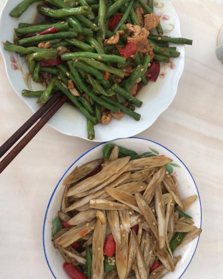 酸辣藕带