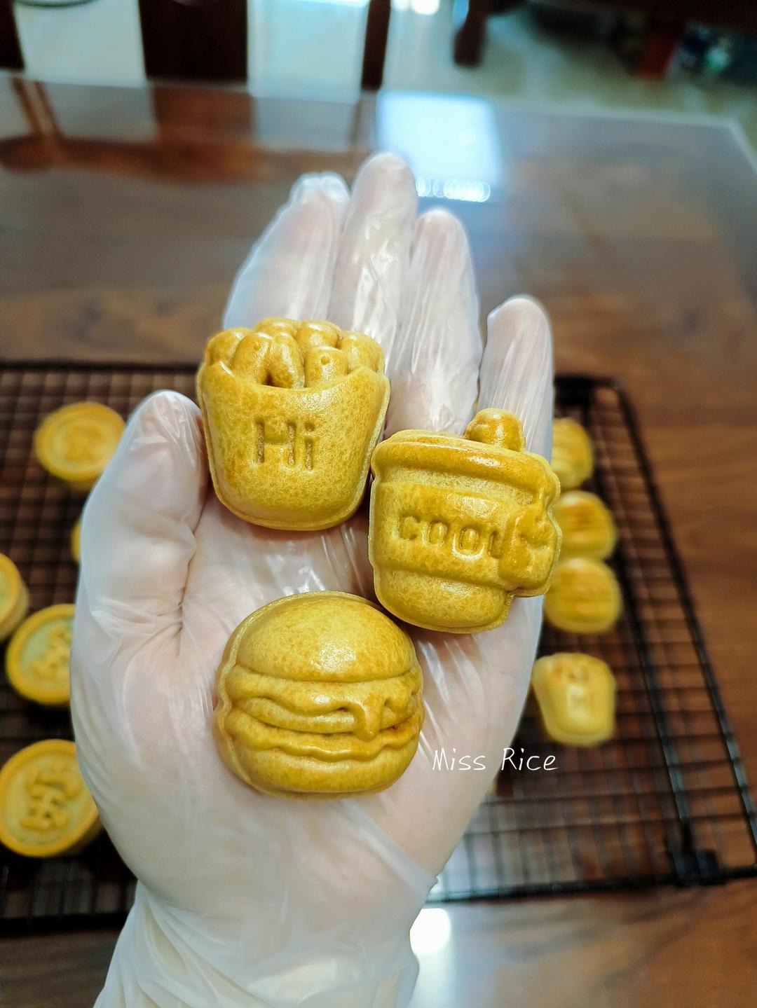 M记月饼