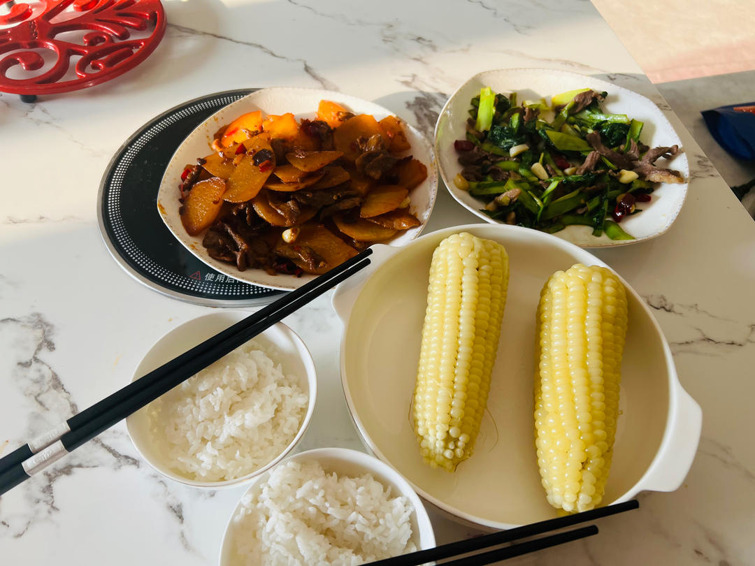 隔水蒸玉米方法