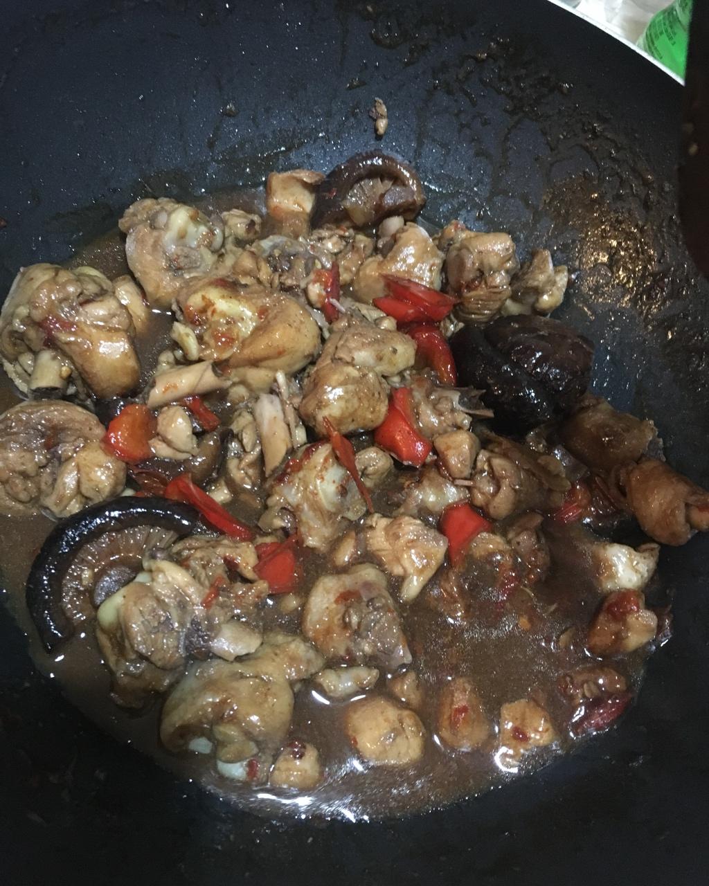 黄焖鸡