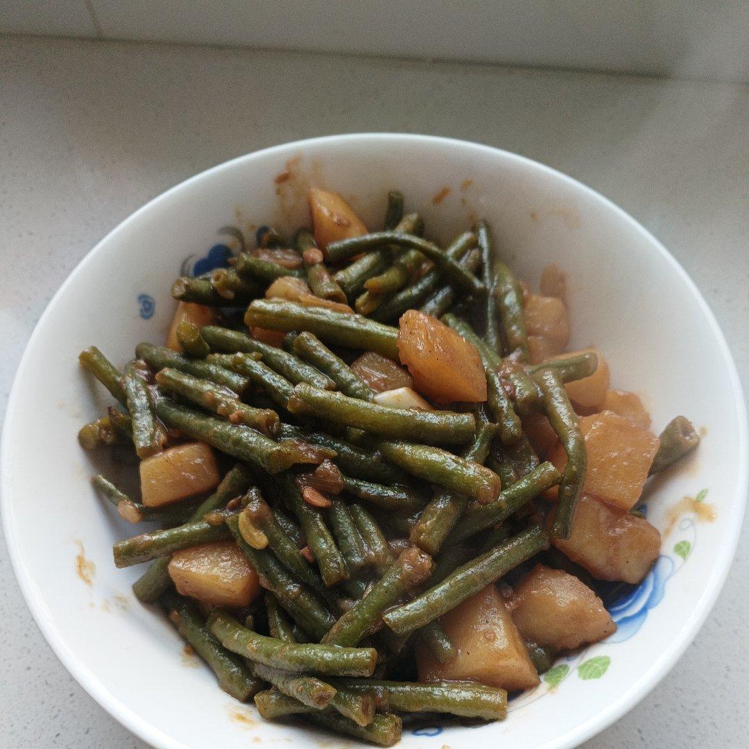 土豆炖豆角