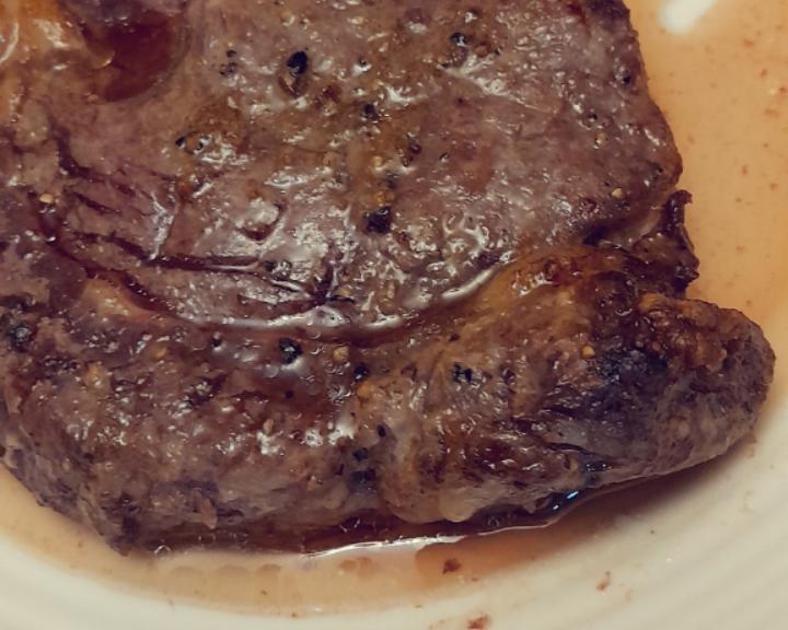厨房小白友好的
香煎牛排的做法