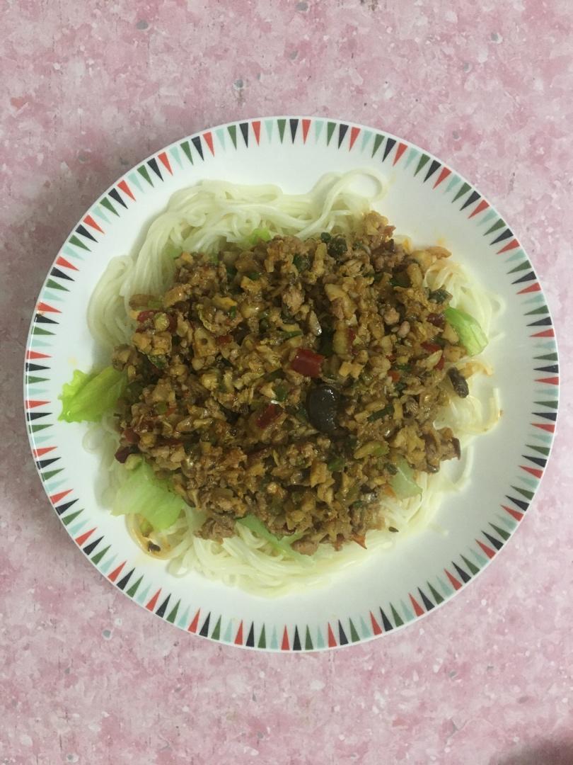 杂酱面