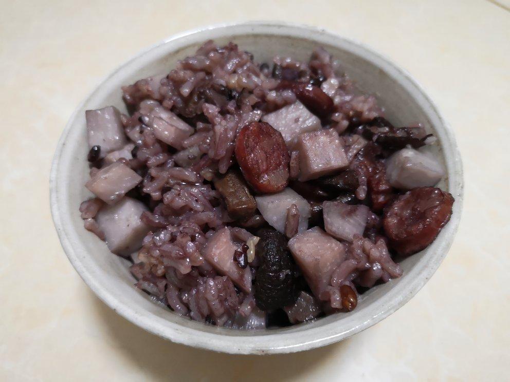 芋艿菌菇焖杂粮饭（电饭锅版）