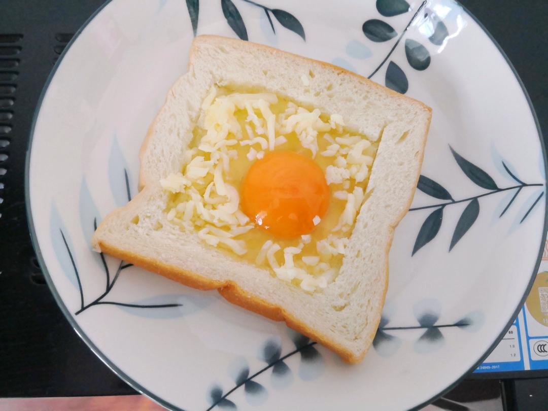 鸡蛋芝士烤吐司
