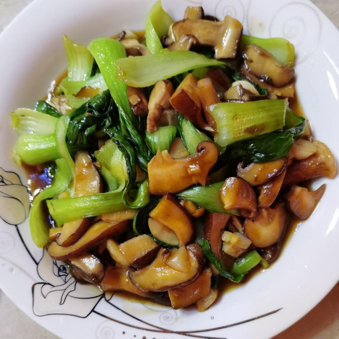 香菇油菜（简单快手）