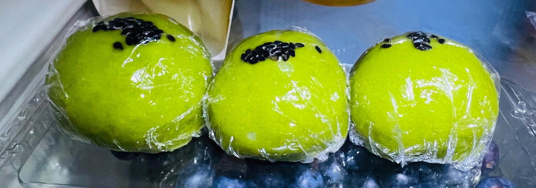 清明必吃的艾草青团