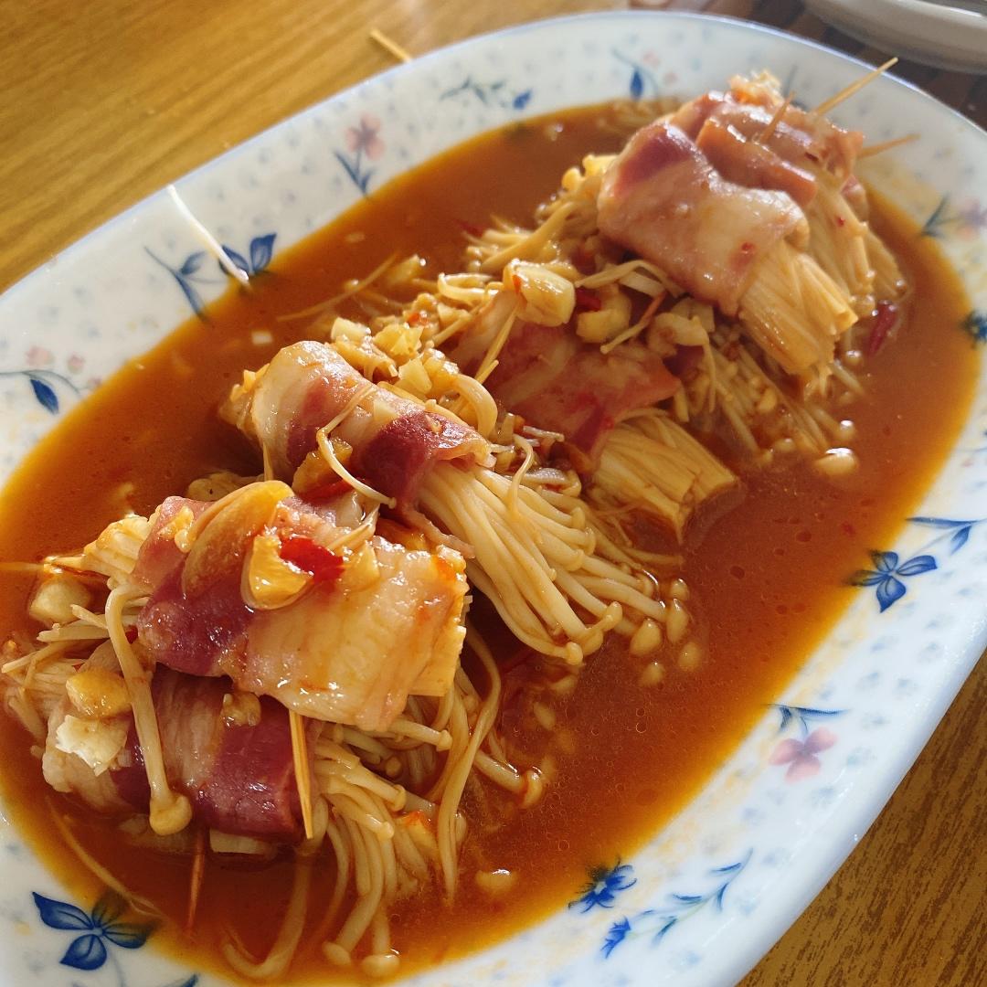 炒蔬菜大杂烩肉丸