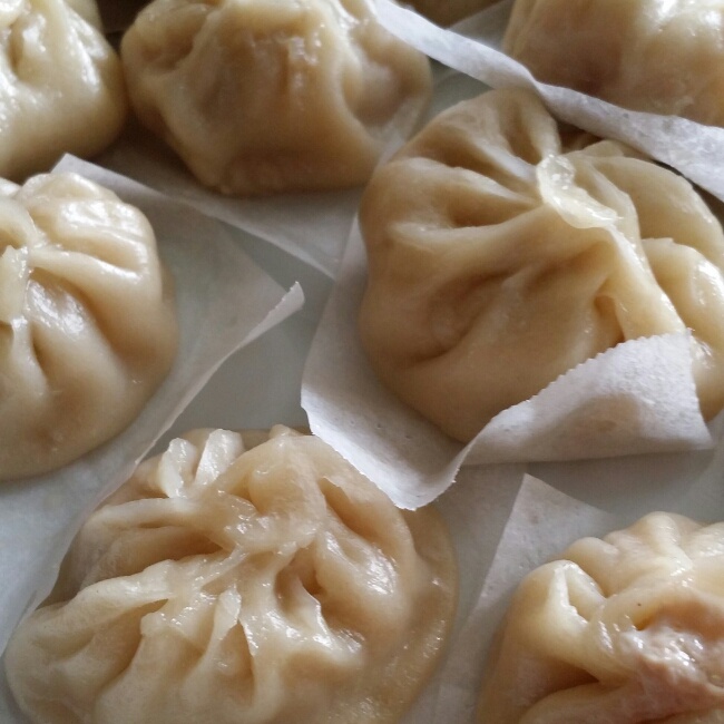 灌汤小笼包